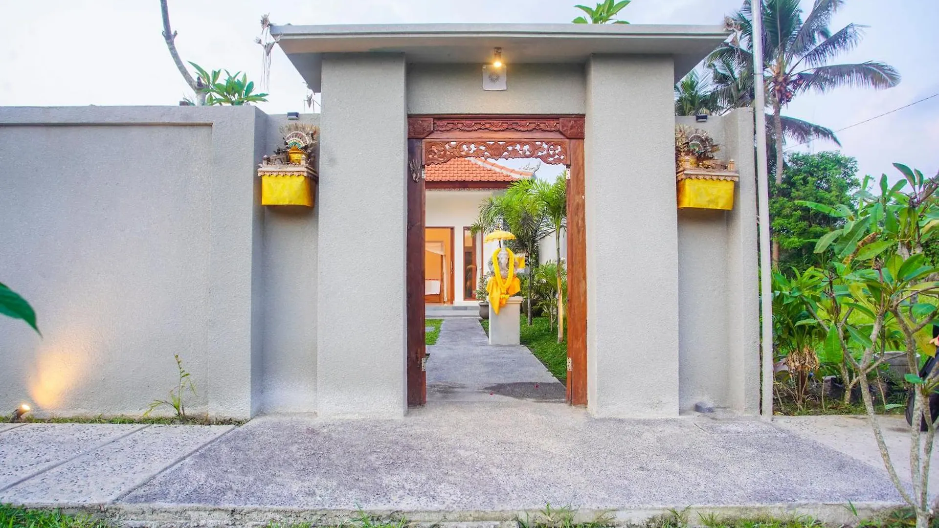 Villa Dego - Serenity With Private Pool Ubud  Indonesia
