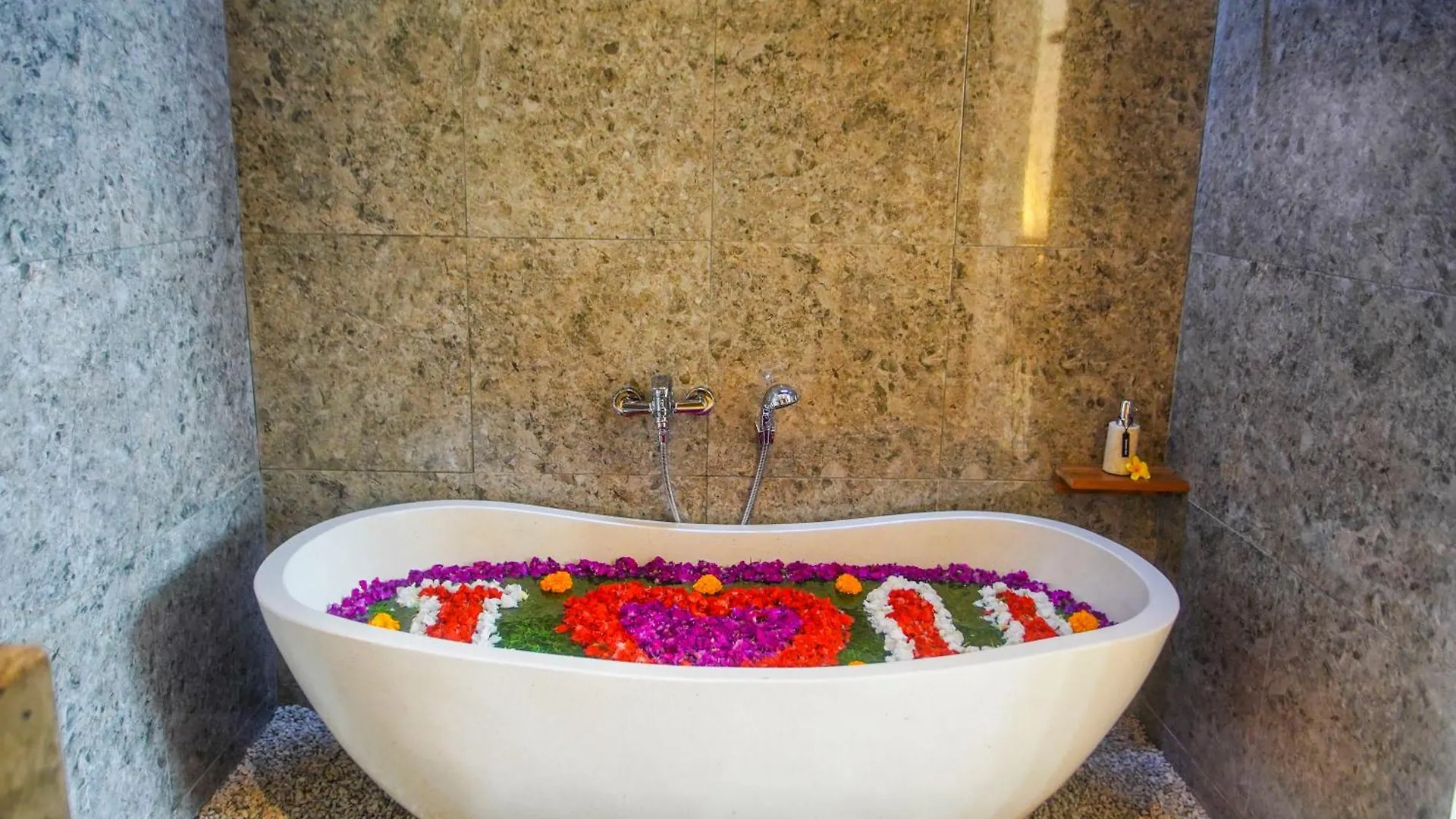 Villa Dego - Serenity With Private Pool Ubud